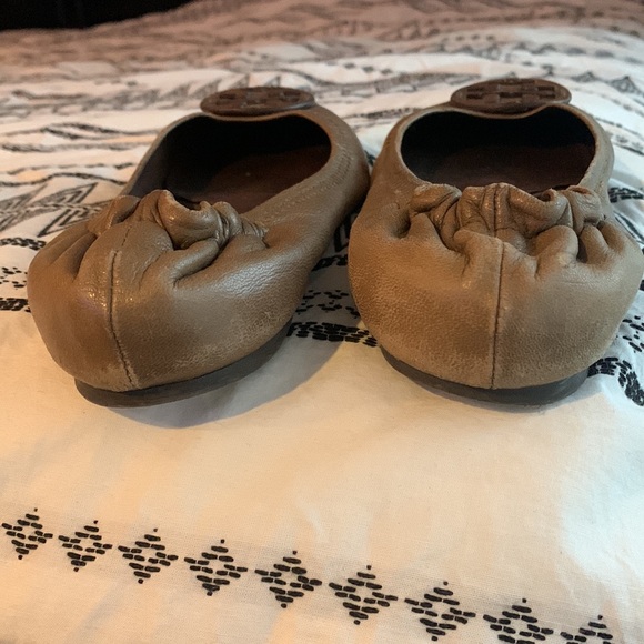 Tory Burch Reva Flat - Picture 4 of 6